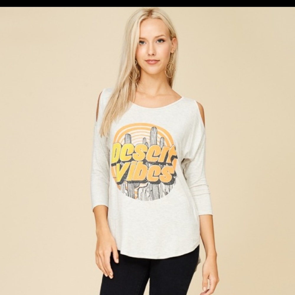 crescent desert Vibe tee